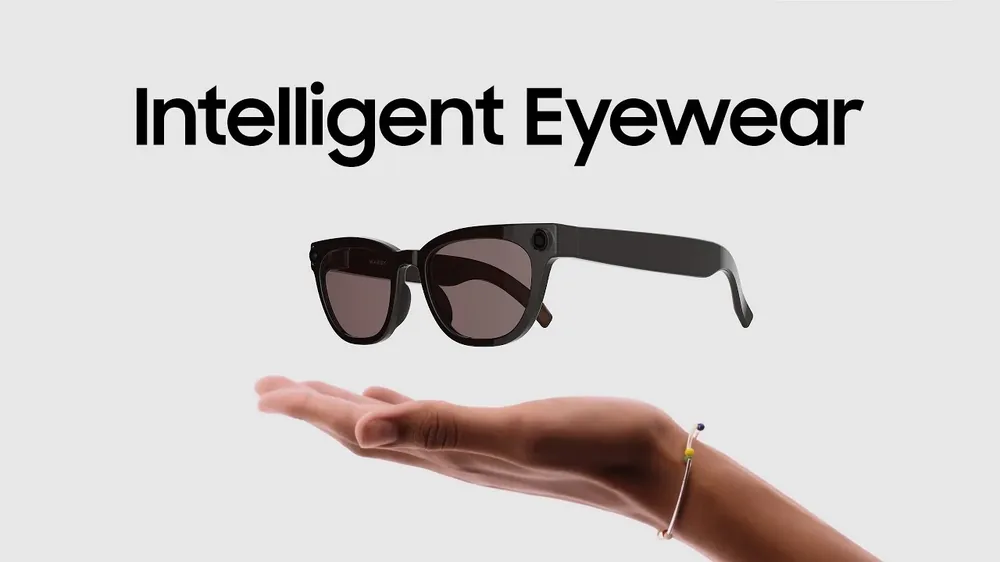 Kadr z filmu Samsunga Unveil Intelligent Eyewear